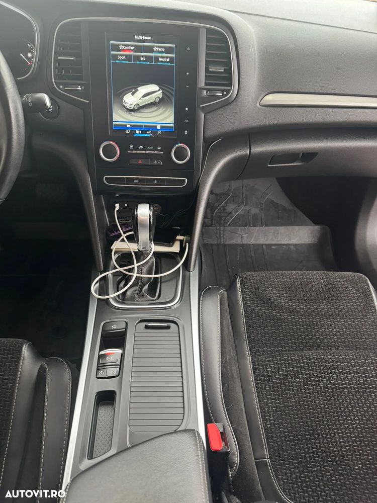 Renault Megane ENERGY dCi EDC Intens - 12