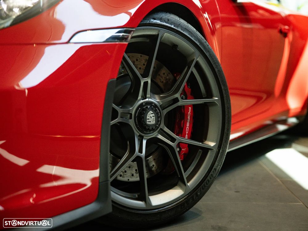 Porsche 911 (992) GT3 Touring Package PDK - 15