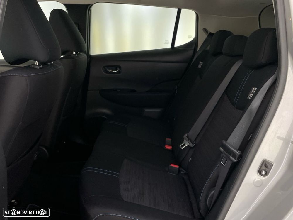 Nissan Leaf N-Connecta - 12