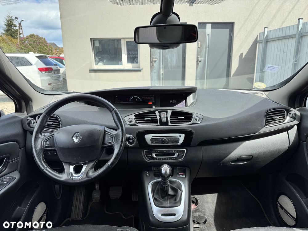 Renault Scenic 1.5 dCi Energy Bose EU6 - 11