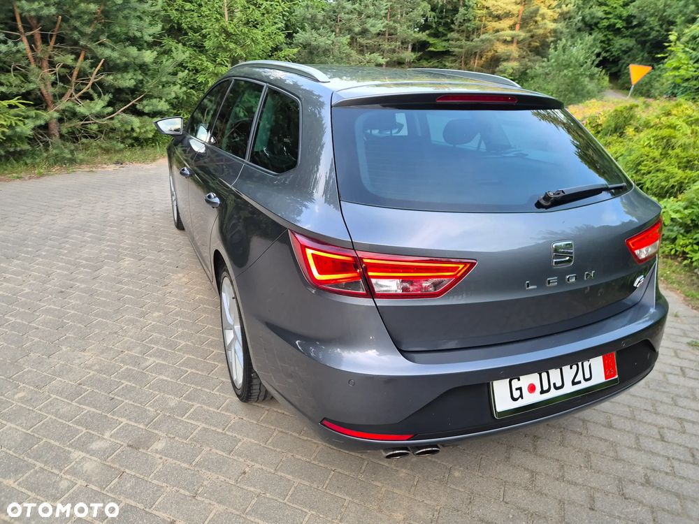 Seat Leon 2.0 TDI DPF DSG FR - 22