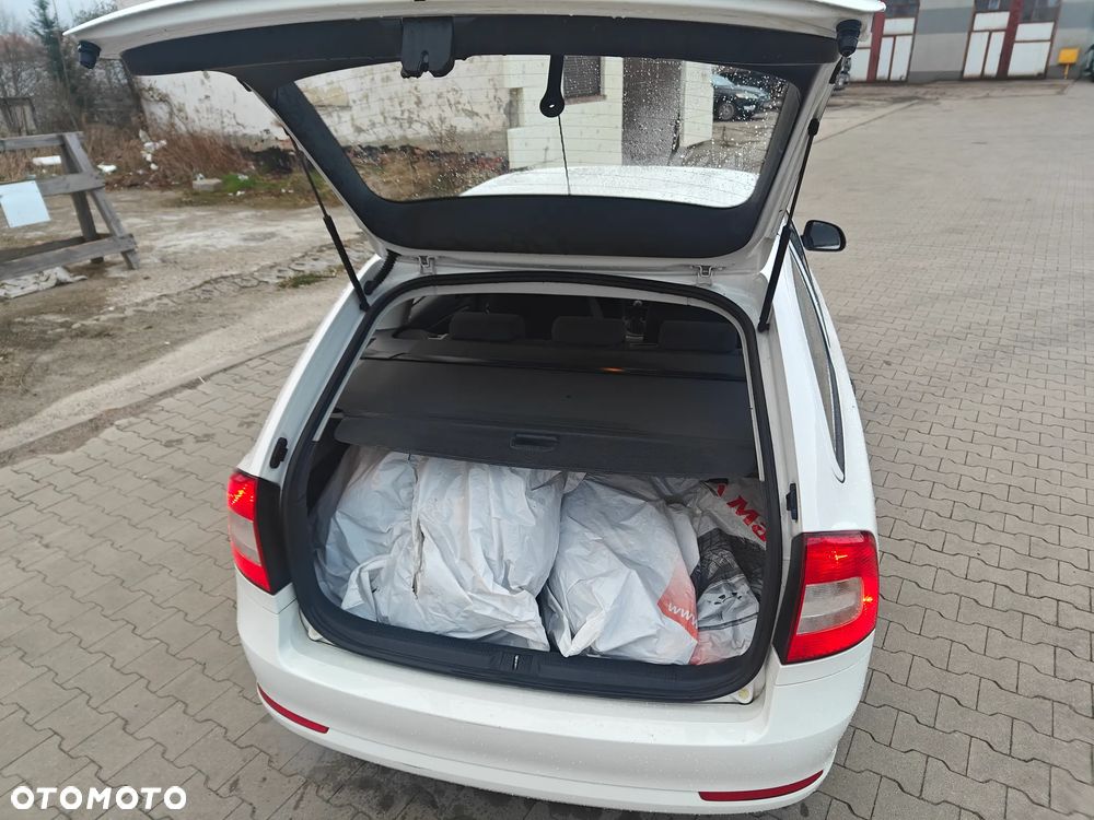 Skoda Octavia 1.6 TDI DPF Classic - 10