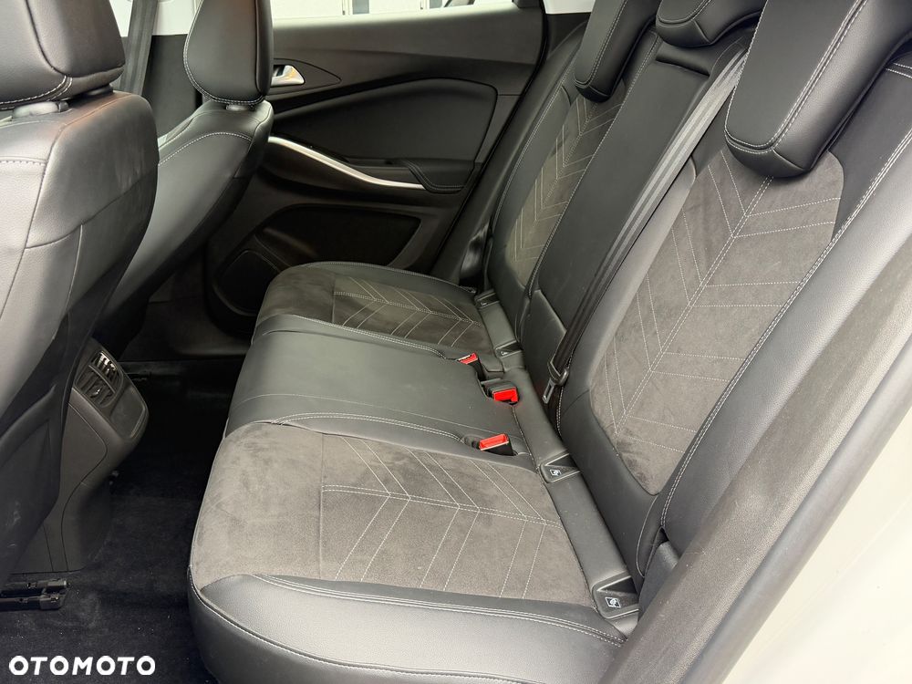Opel Grandland 1.5 CDTI Ultimate S&S - 25
