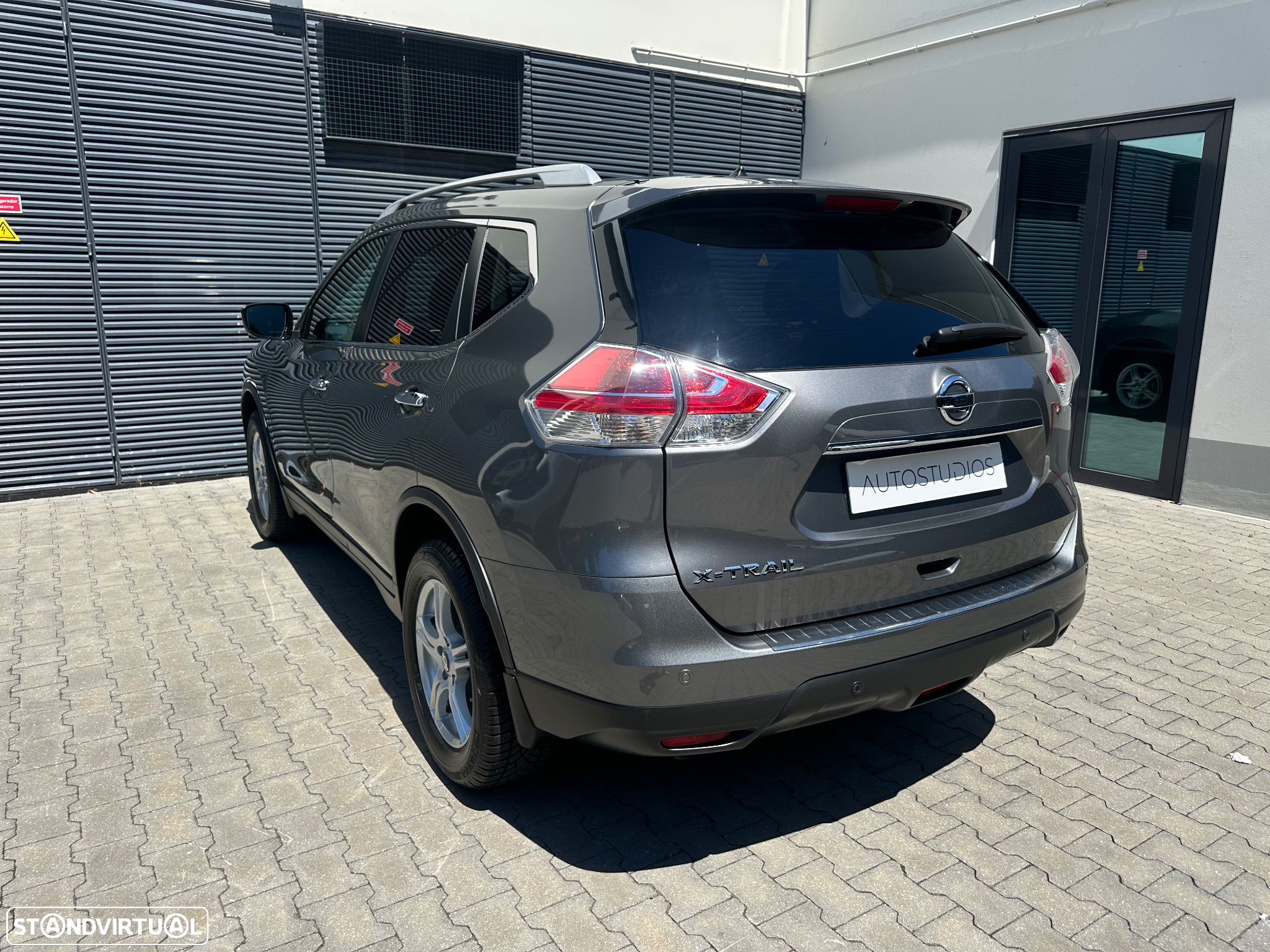 Nissan X-Trail 1.6 dCi Acenta Xtronic - 11
