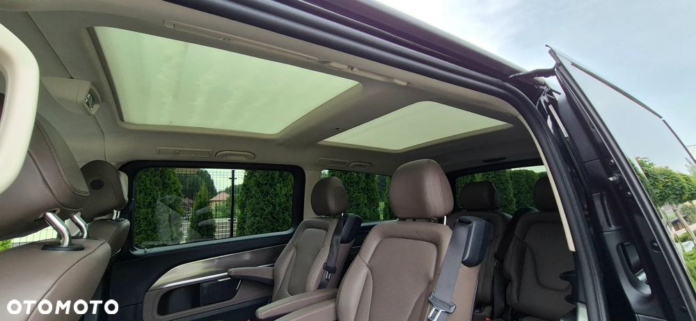 Mercedes-Benz Klasa V 300 d 4-Matic Exclusive 9G-Tronic (d³ugi) - 38