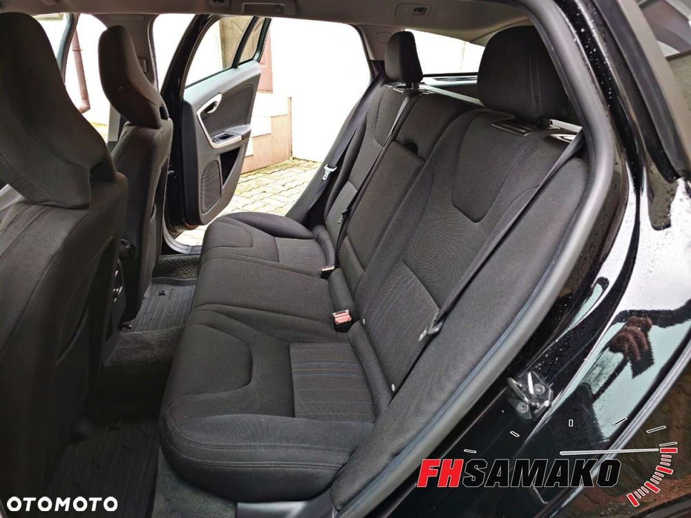 Volvo V60 - 29