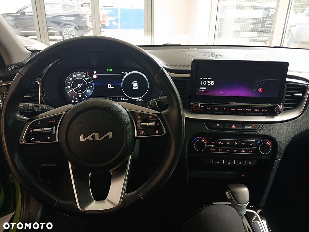 Kia XCeed 1.6 T-GDI Business Line DCT - 13