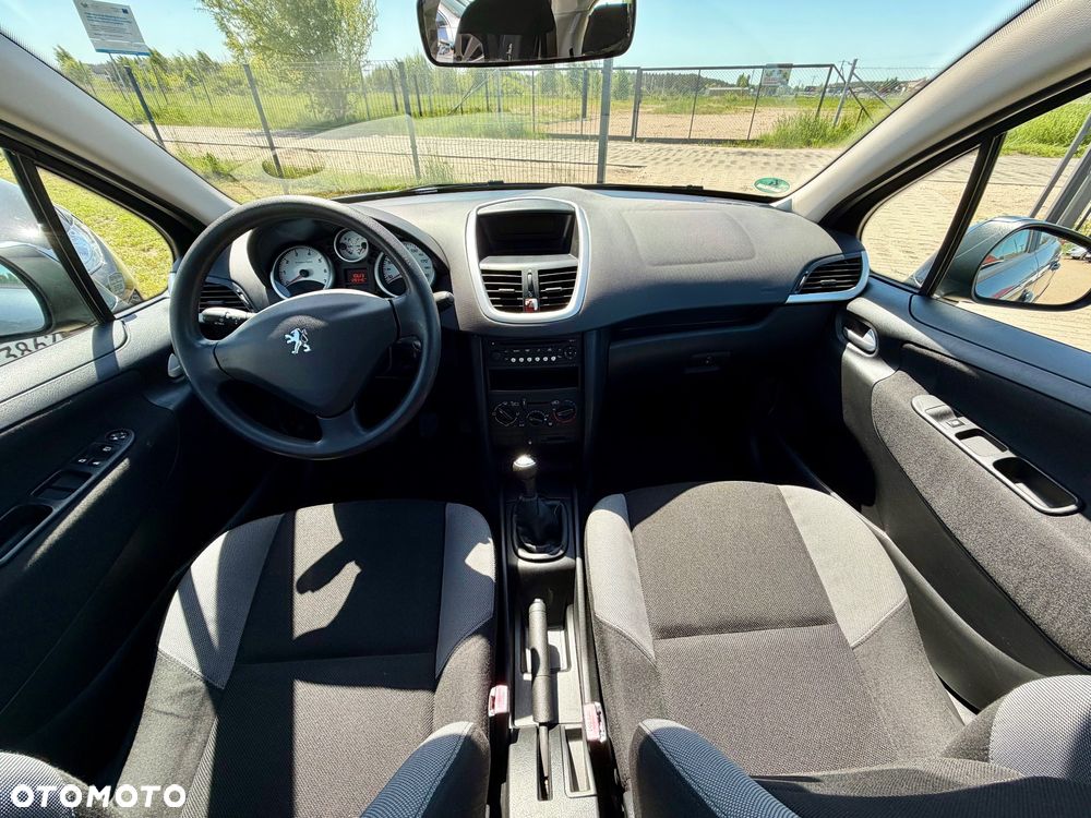 Peugeot 207 90 Filou - 7