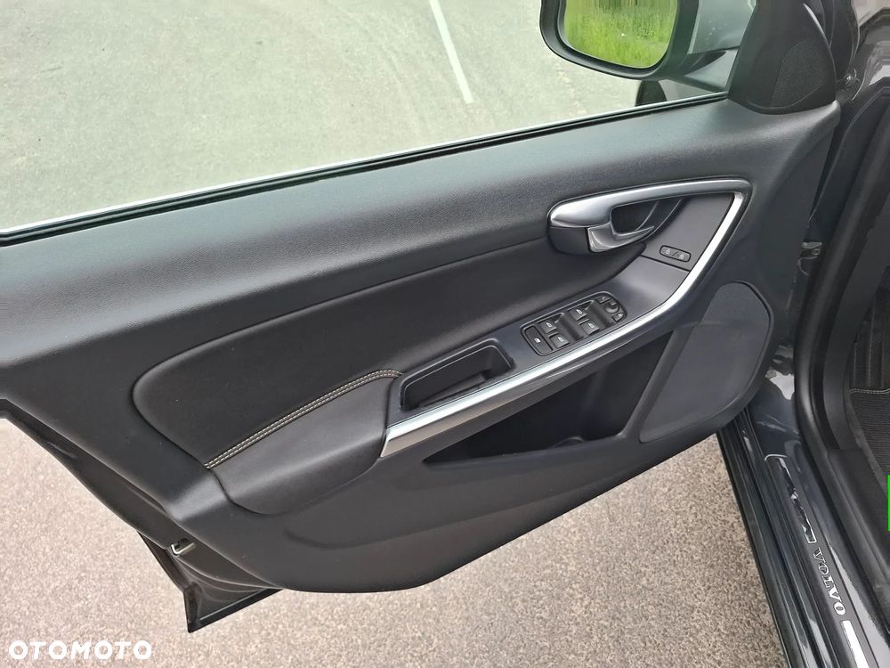 Volvo V60 D4 RDesign - 16
