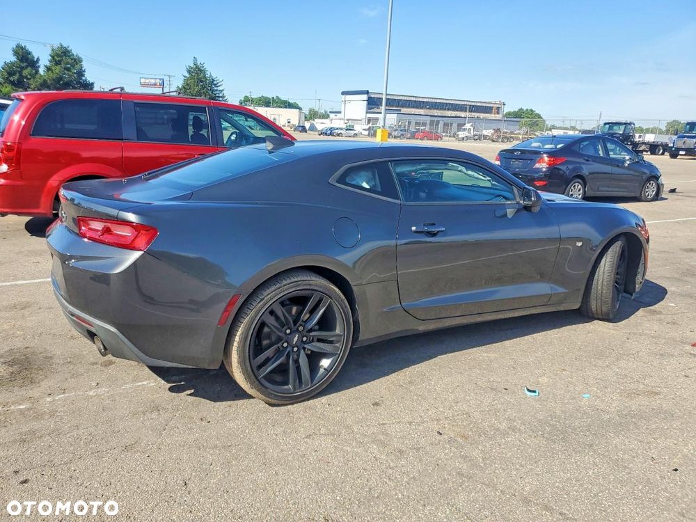Chevrolet Camaro - 4
