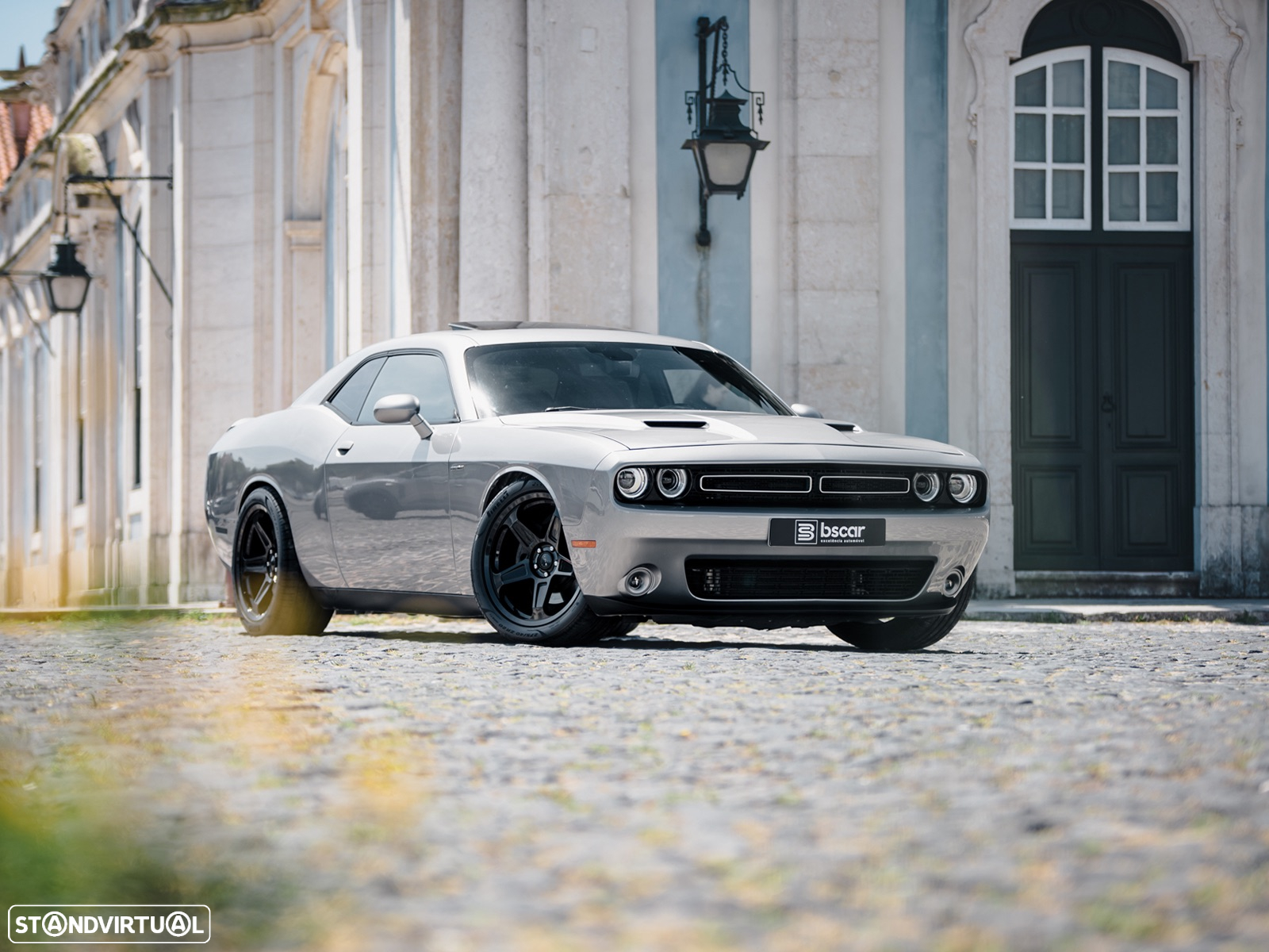 Dodge Challenger Auto R/T Plus - 8