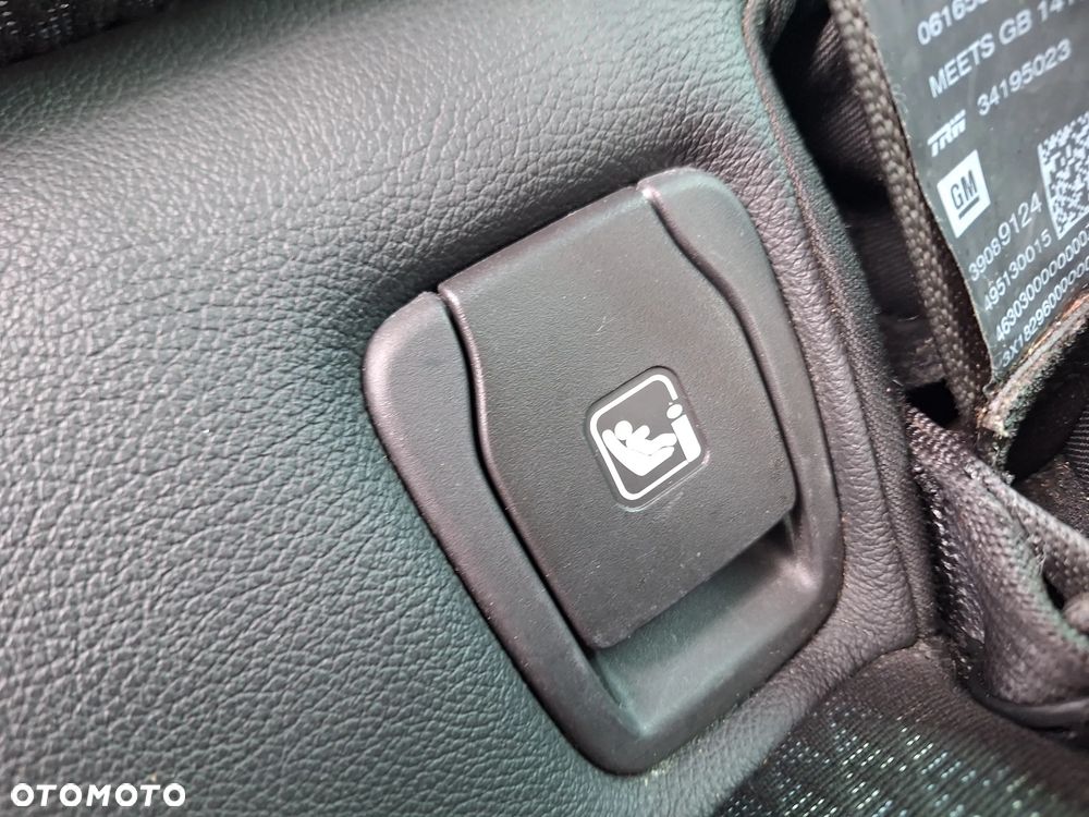 Opel Astra 1.4 Turbo Start/Stop Ultimate - 29