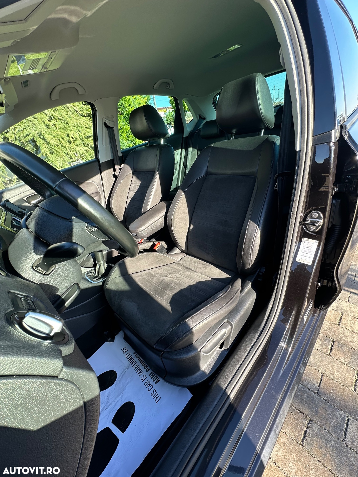 Volkswagen Polo 1.4 Highline - 12