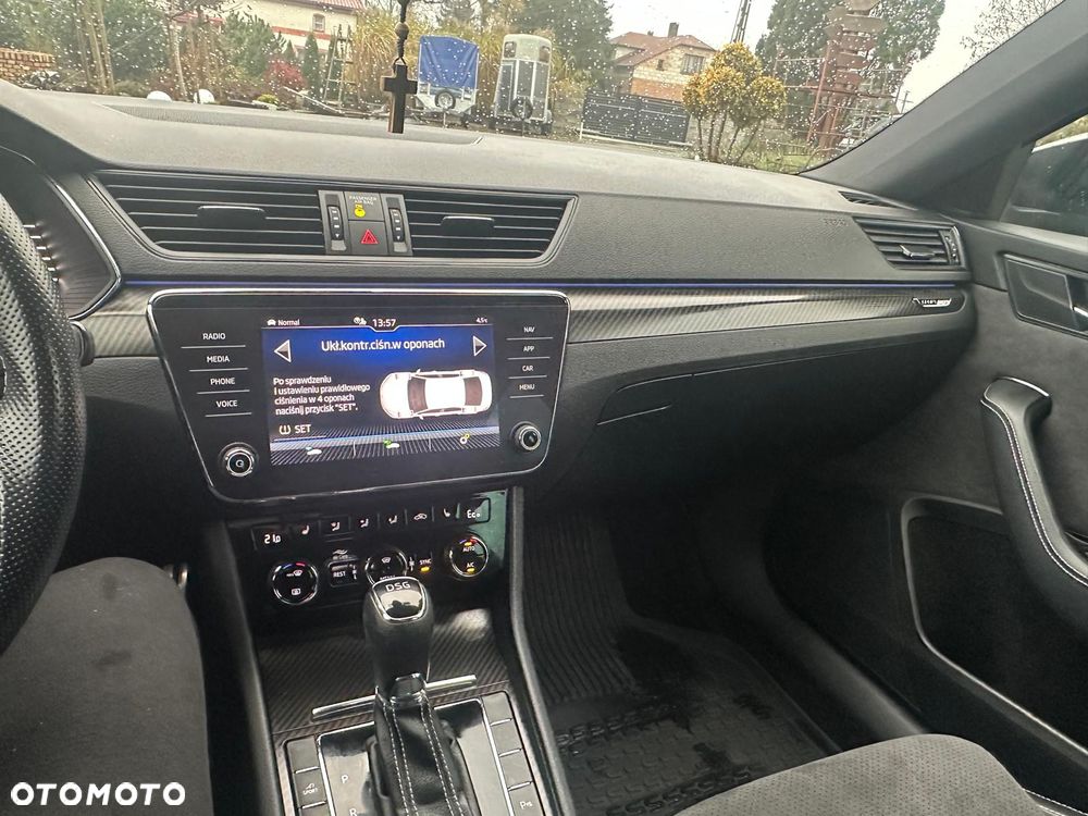Skoda Superb 1.4 TSI Plug-In Hybrid Sportline DSG - 15