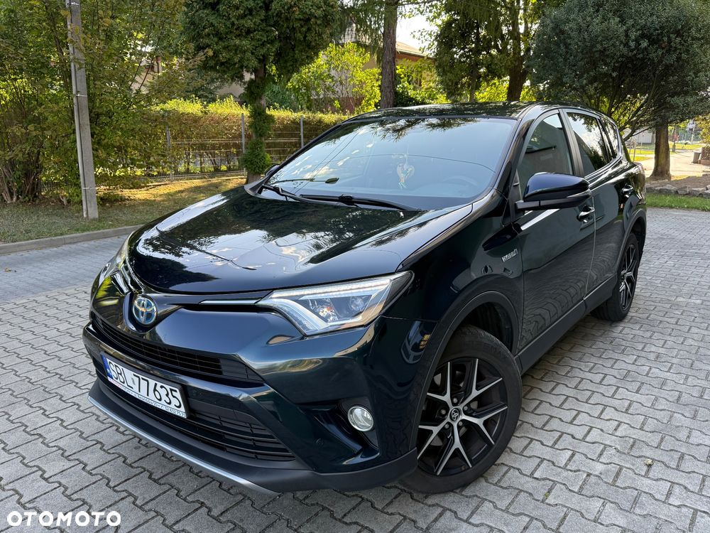 Toyota RAV4 - 1