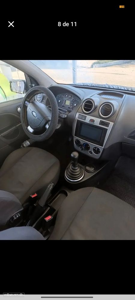 Ford Fiesta - 10