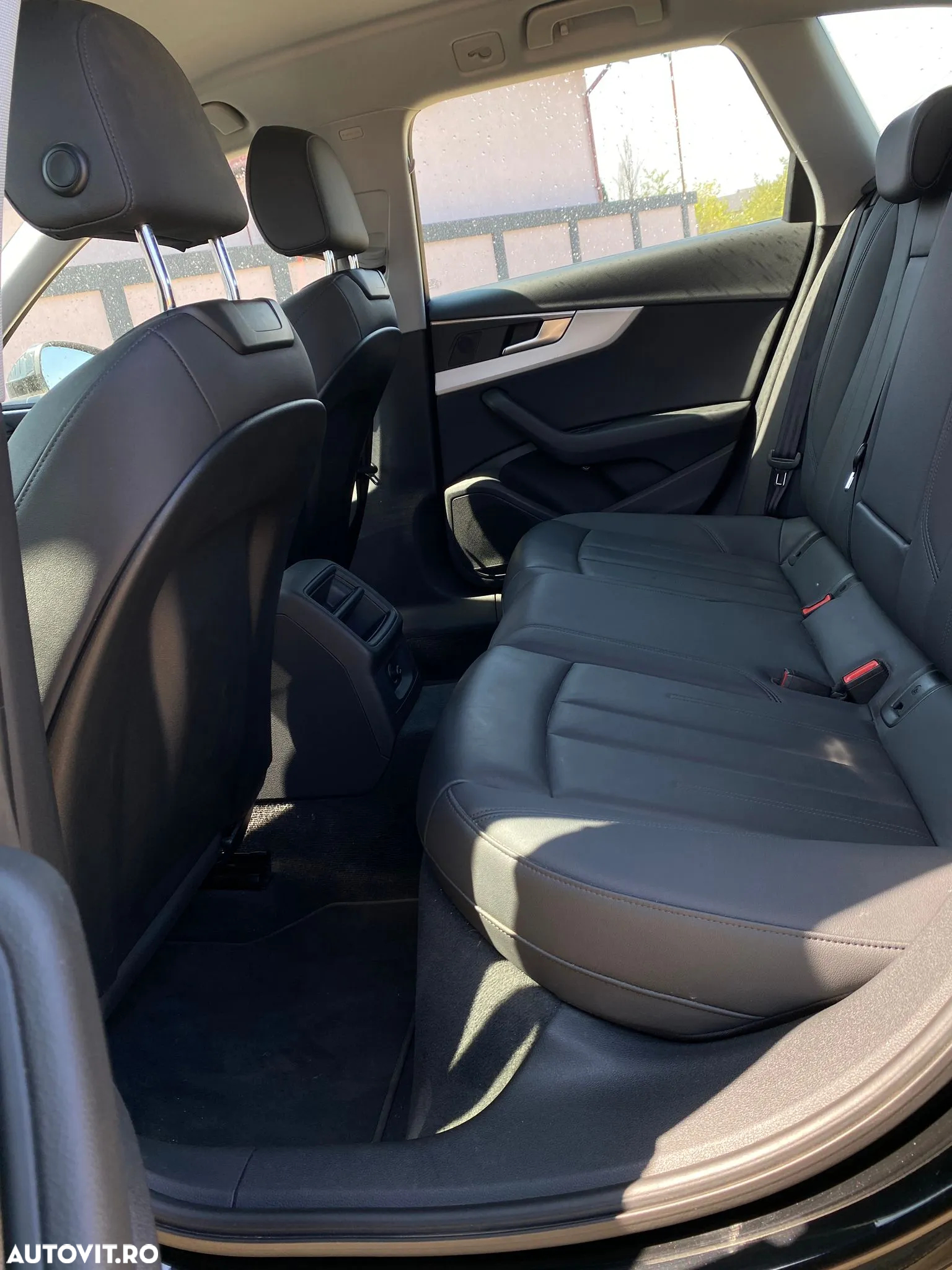 Audi A4 Avant 30 TDI S tronic advanced - 14