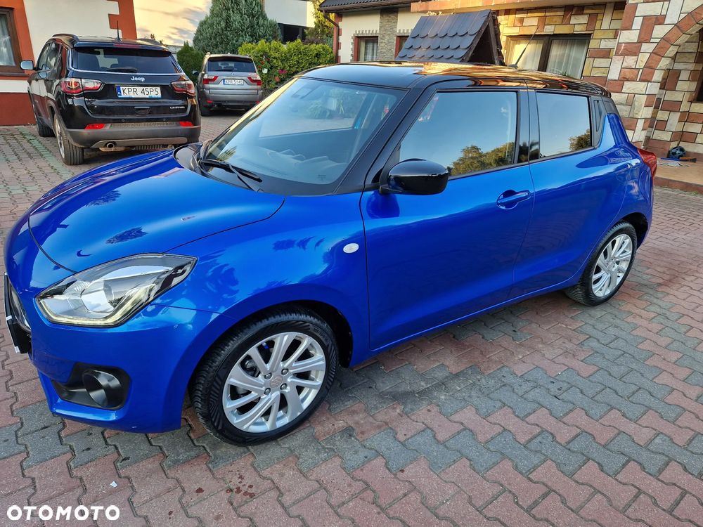 Suzuki Swift 1.2 Dualjet SHVS Premium Plus CVT - 32