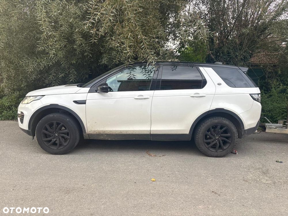 Land Rover Discovery Sport 2.0 eD4 HSE - 2