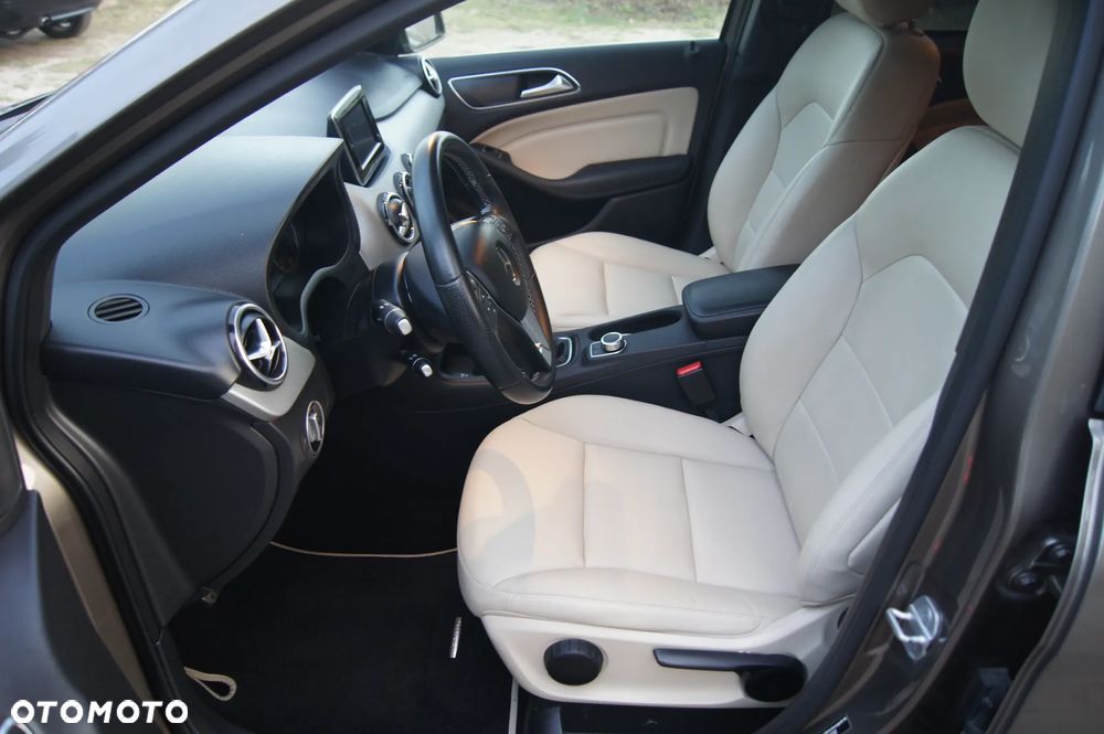 Mercedes-Benz Klasa B 180 CDI BlueEFFICIENCY Edition 1 - 10