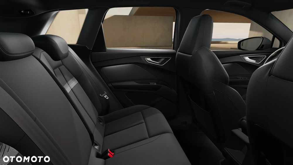 Audi Q4 e-tron 40 63kWh - 11