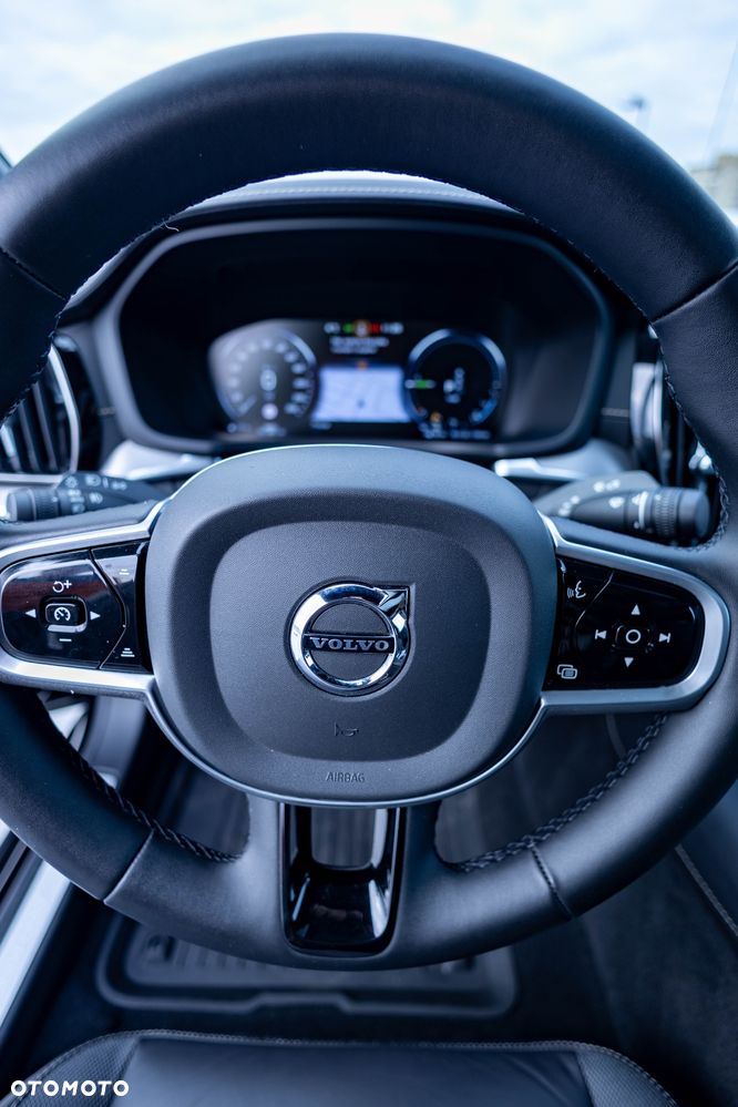 Volvo S60 T8 Recharge AWD Ultimate Dark - 10