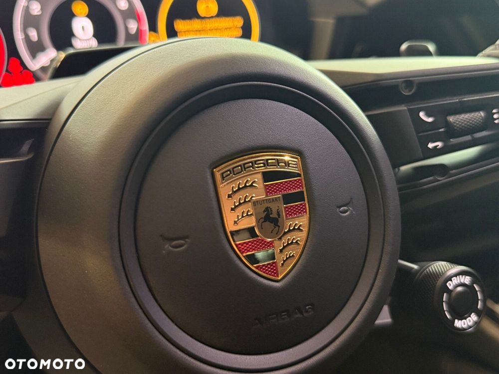 Porsche Cayenne - 21