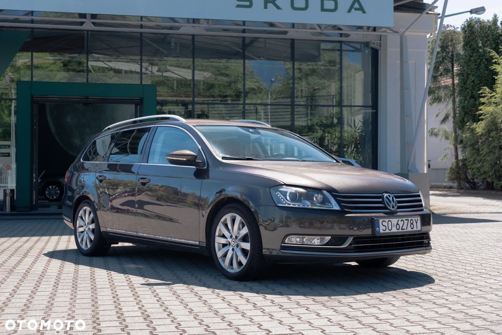 Volkswagen Passat 2.0 TDI DSG BlueMotion Technology Exclusive - 2