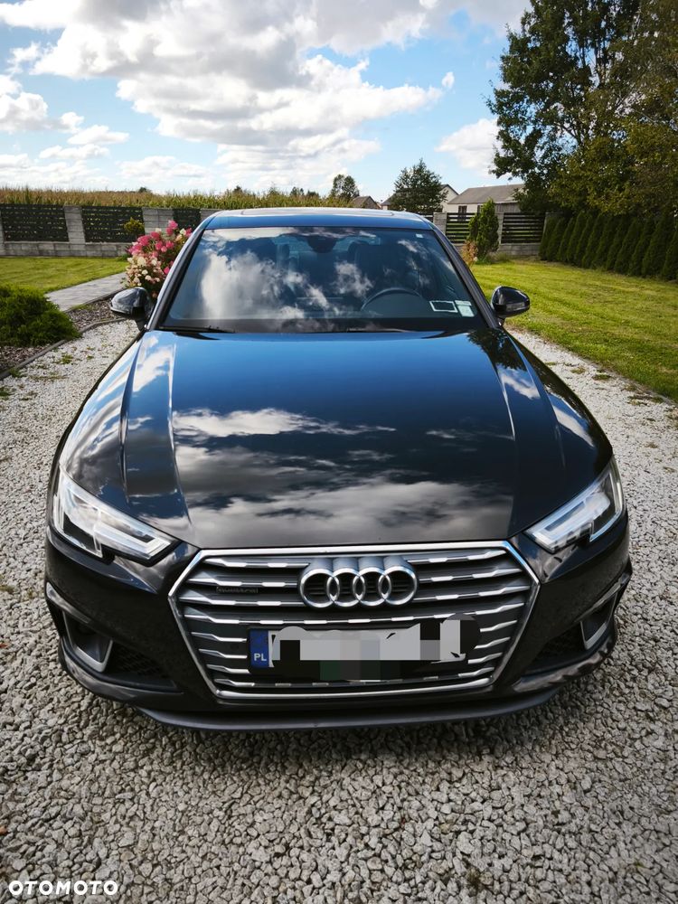 Audi A4 Limousine - 1