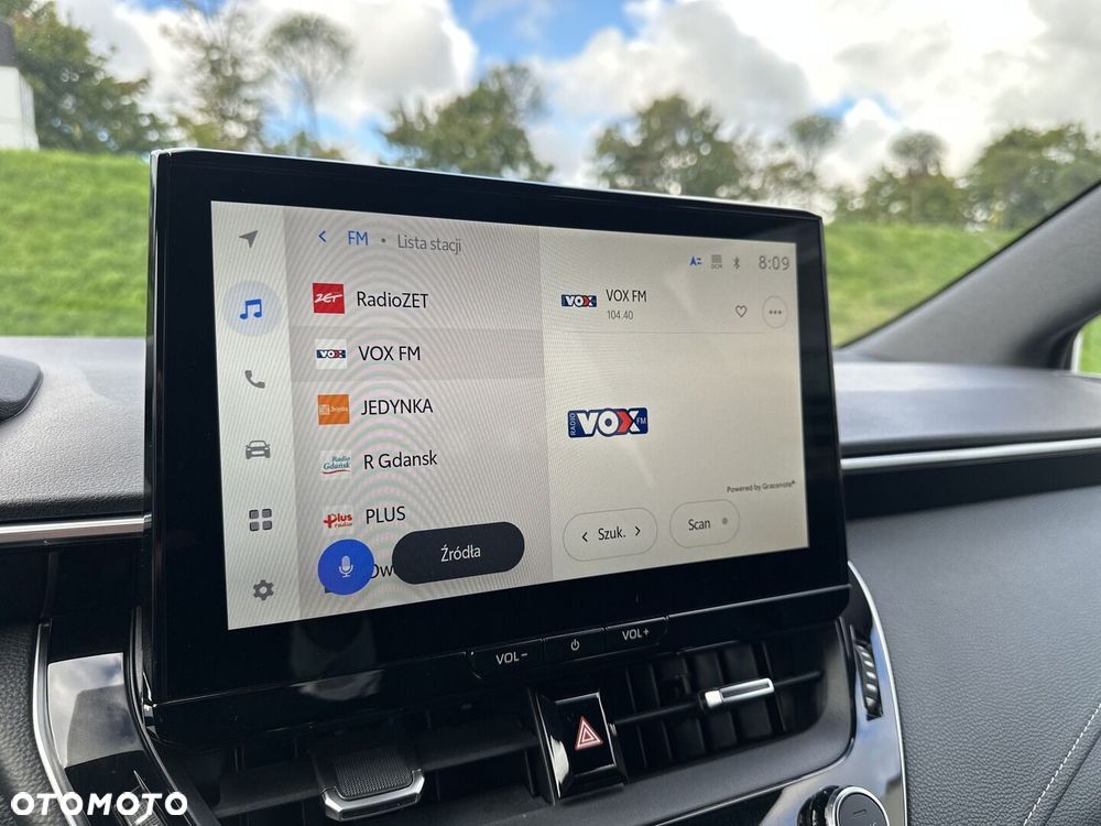 Toyota Corolla 2.0 Hybrid Comfort - 23