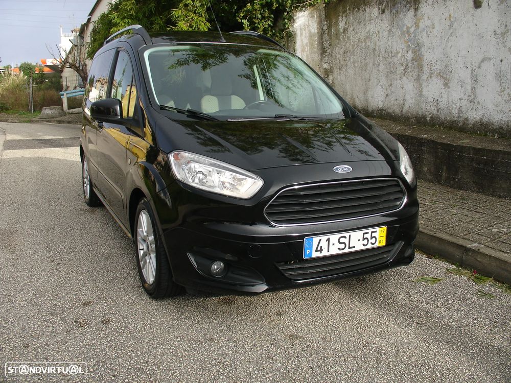 Ford Tourneo Courier 1.0 EcoBoost Titanium - 10