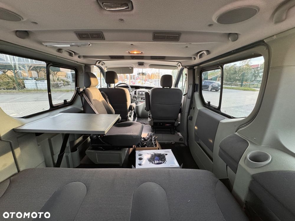 Opel Vivaro - 13