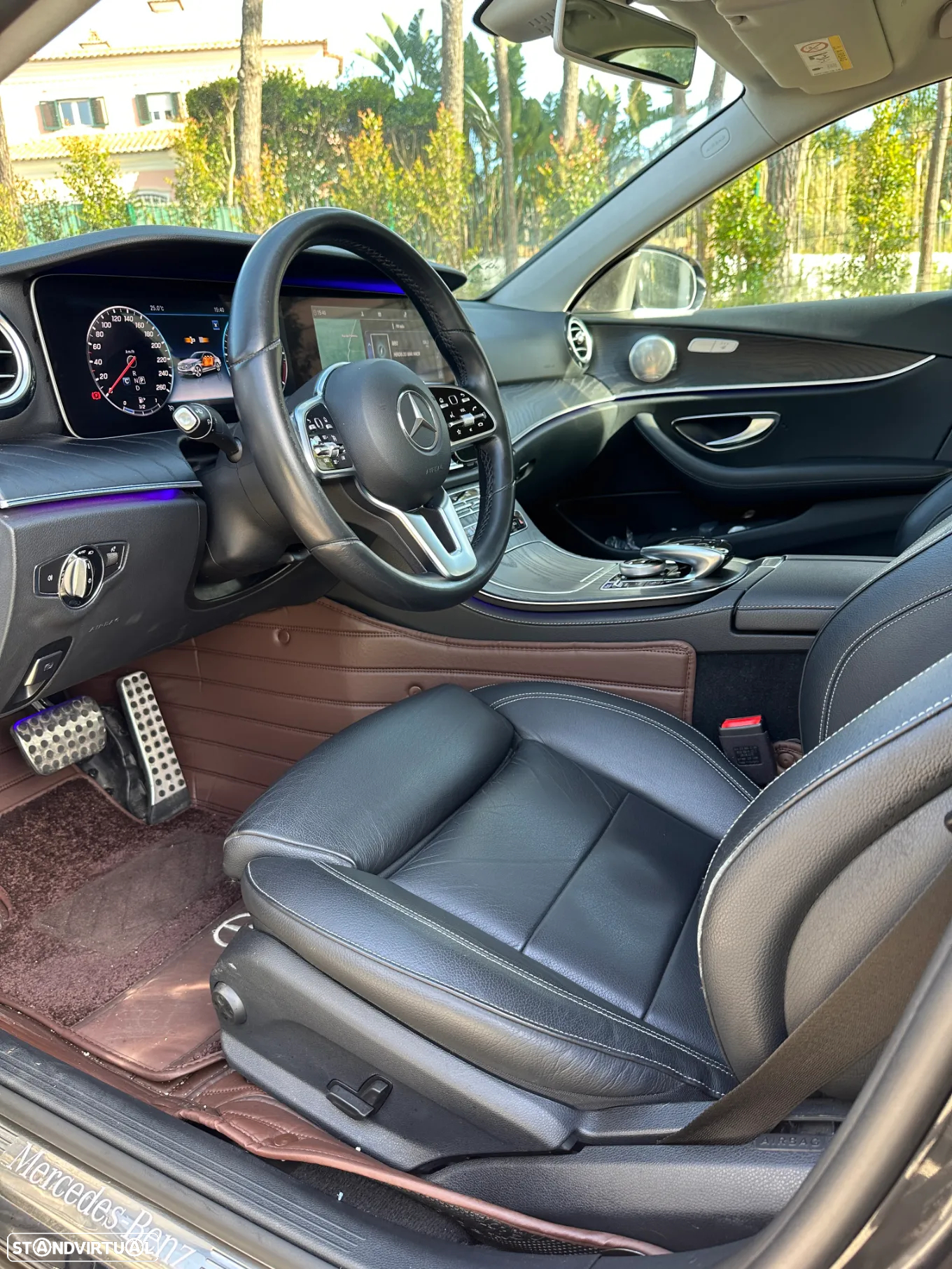 Mercedes-Benz E 200 d Avantgarde - 24
