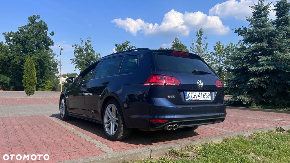 Volkswagen Golf 2.0 TDI BMT GTD DSG - 8