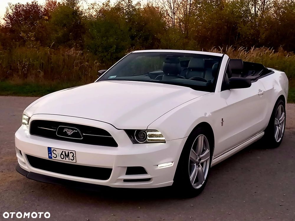 Ford Mustang 3.7 V6 Premium - 9
