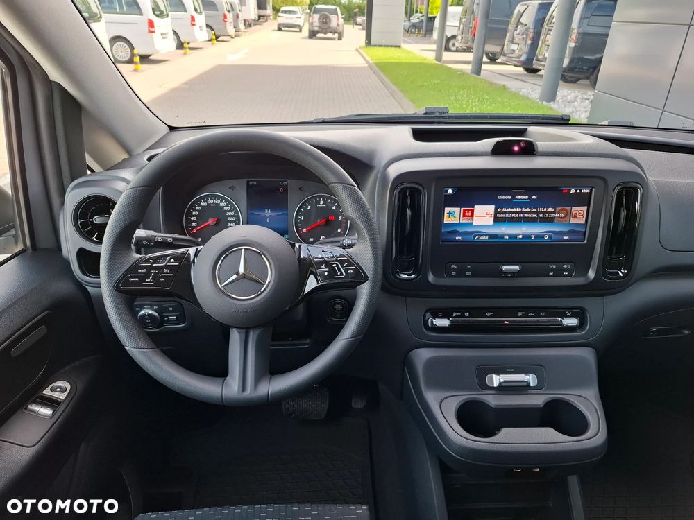 Mercedes-Benz Vito Tourer L2 Pro 9G-Tronic 447.703 - 23