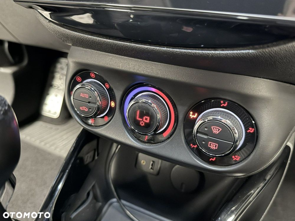 Opel Corsa 1.6 Turbo OPC - 28