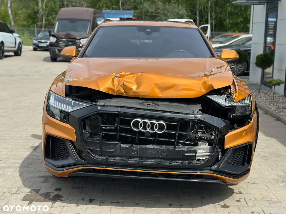 Audi Q8 55 TFSI mHEV Quattro Tiptronic - 2