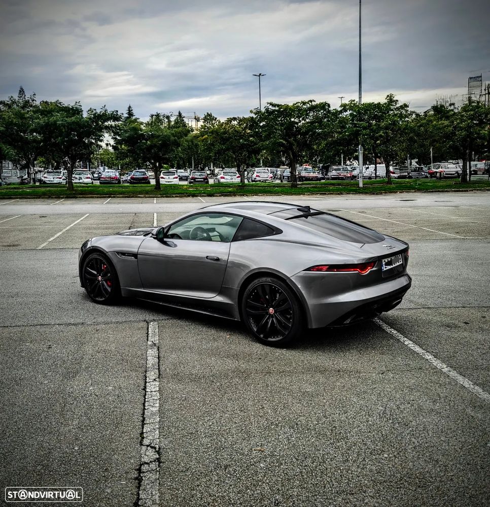 Jaguar F-Type Coupe P300 Aut. R-Dynamic Black - 31