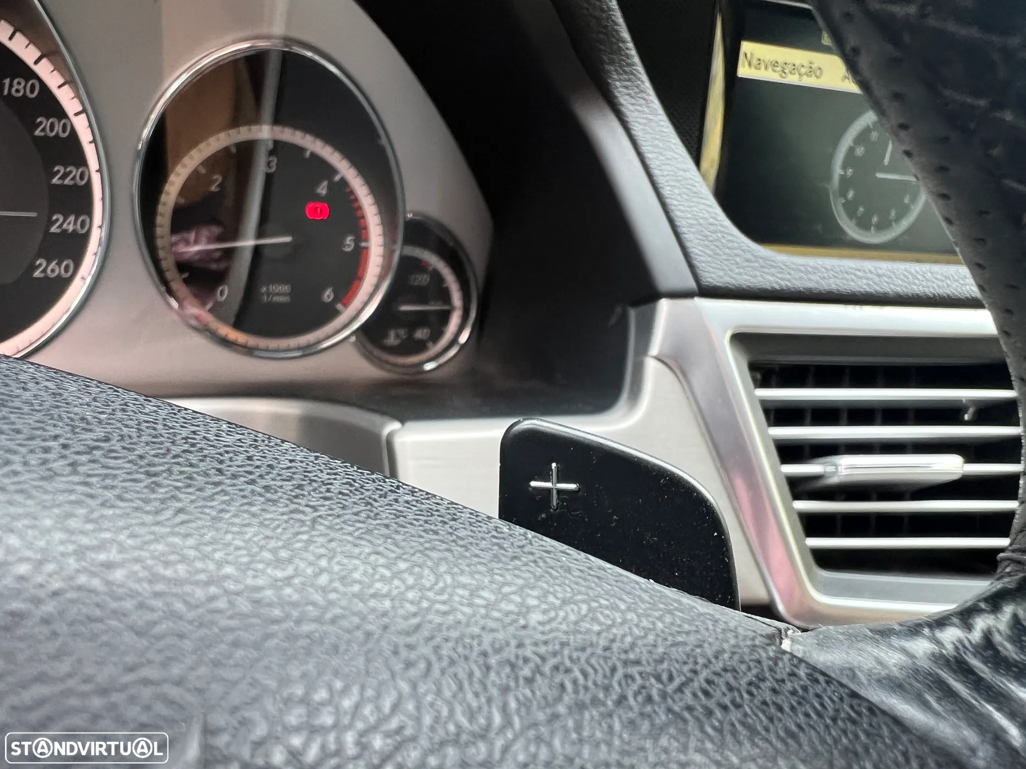 Mercedes-Benz E 250 - 19
