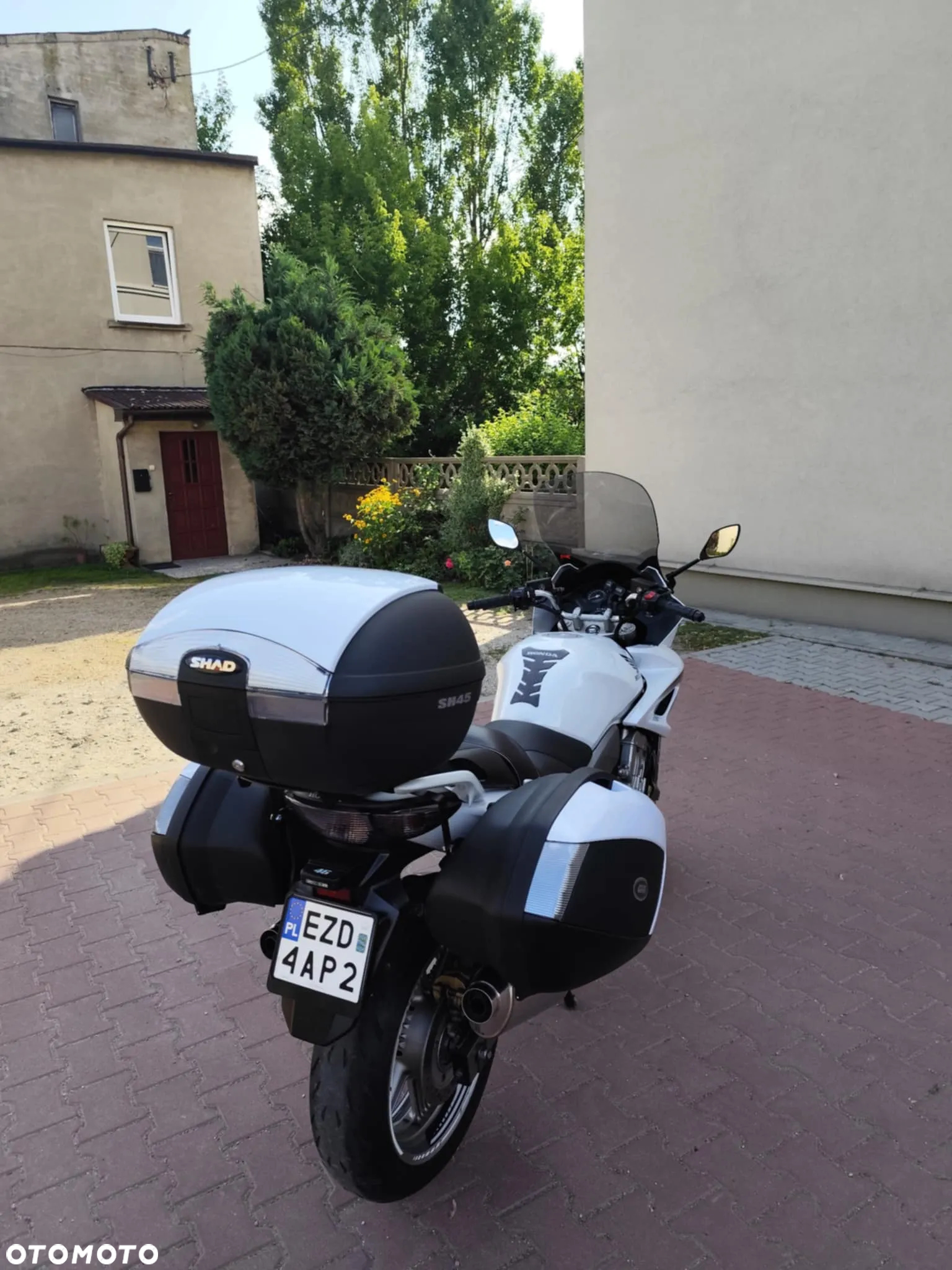 Honda CBF - 2