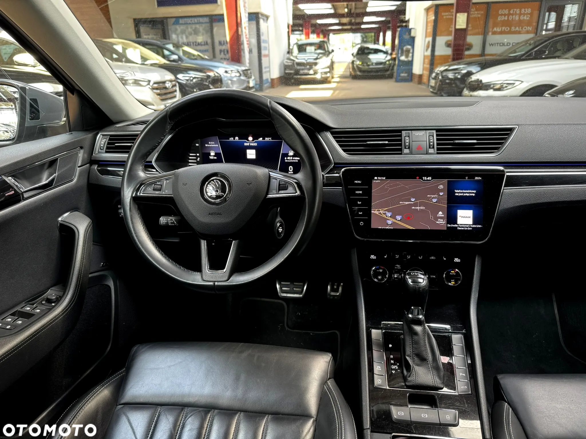Skoda Superb 1.5 TSI L&K DSG - 20