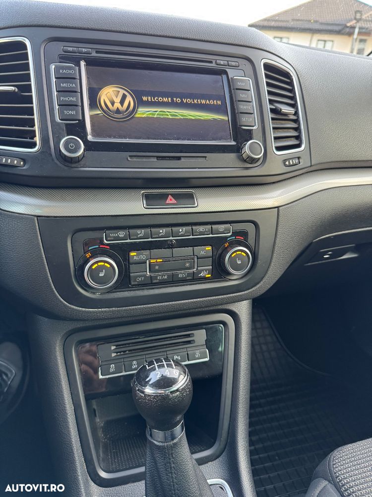 Volkswagen Sharan 2.0 TDI Blue Motion Style - 28