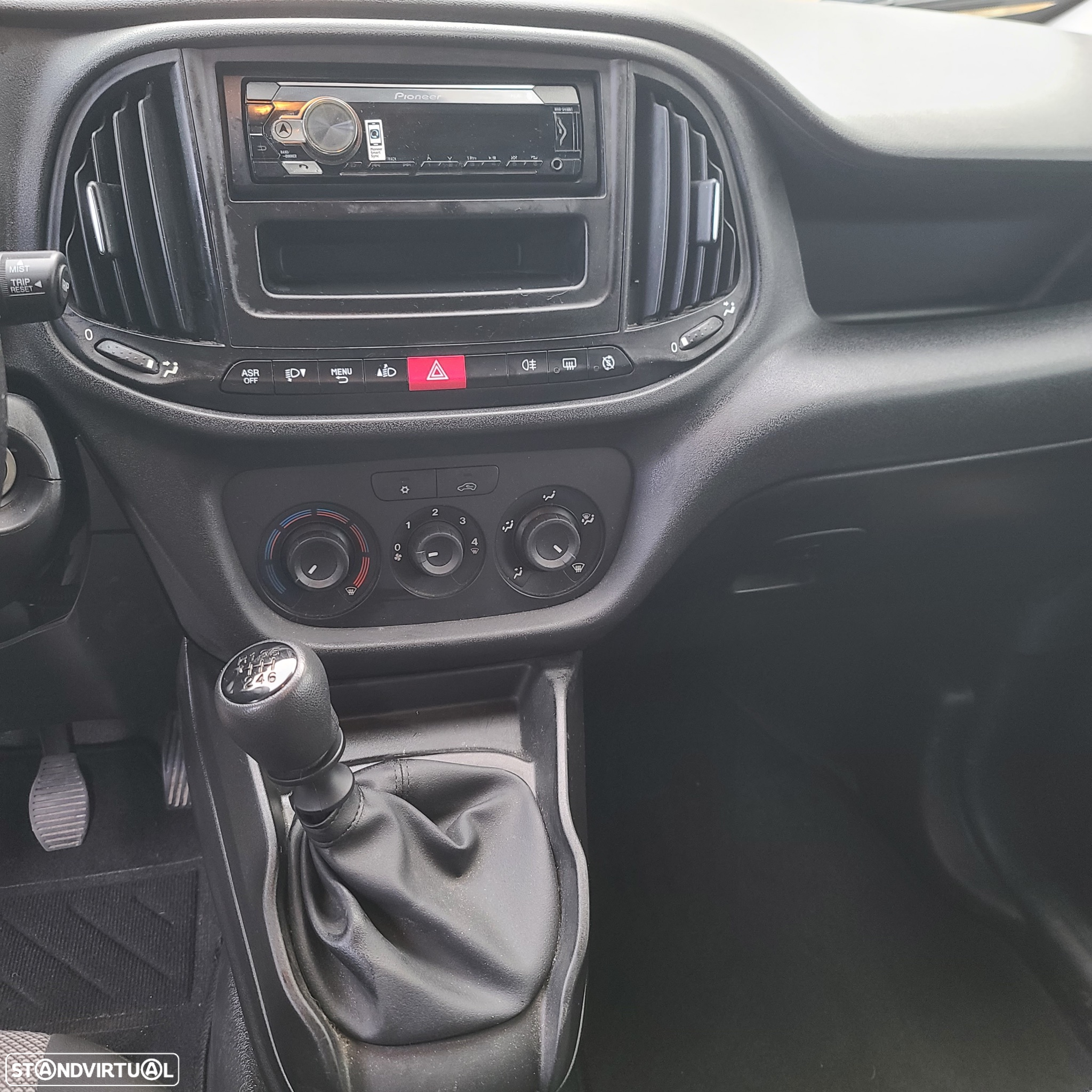 Fiat Doblo Combi 1.6 Multijet Maxi SX N1 - 4