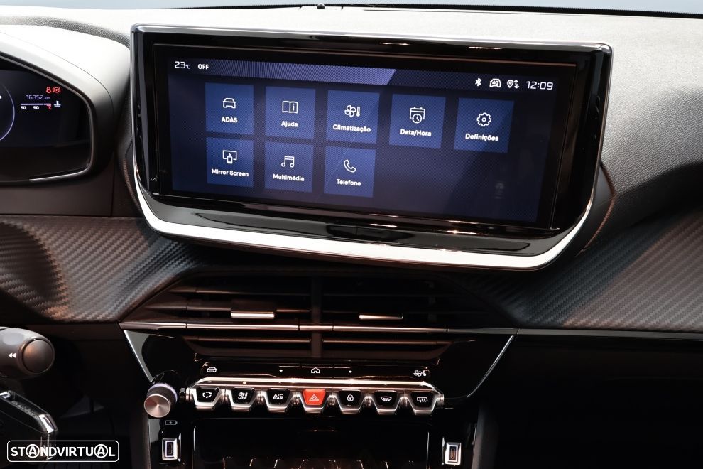 Peugeot 208 1.2 Hybrid Allure e-DCS6 - 18