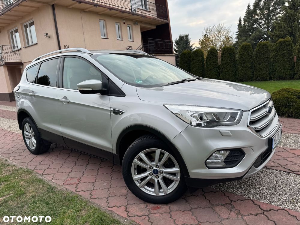 Ford Kuga 1.5 TDCi FWD Titanium - 4