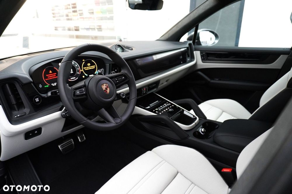 Porsche Cayenne - 13