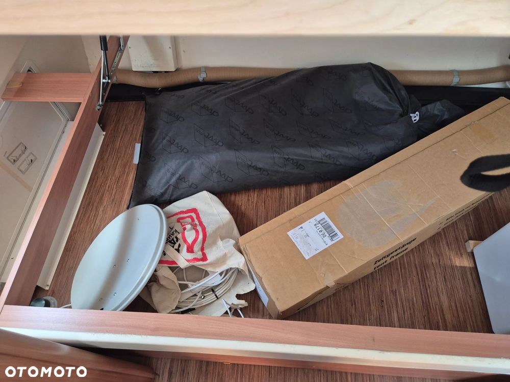 Volkswagen Sharan 2.0 TDI DPF BlueMotion Comfortline - 33