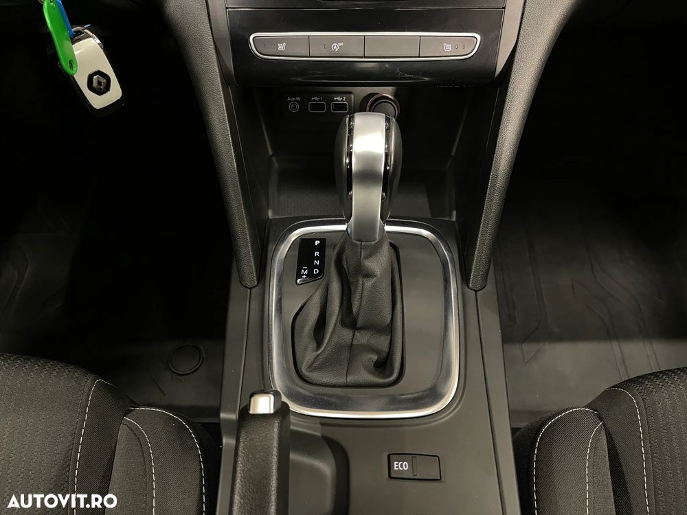 Renault Megane TCe EDC Zen - 19