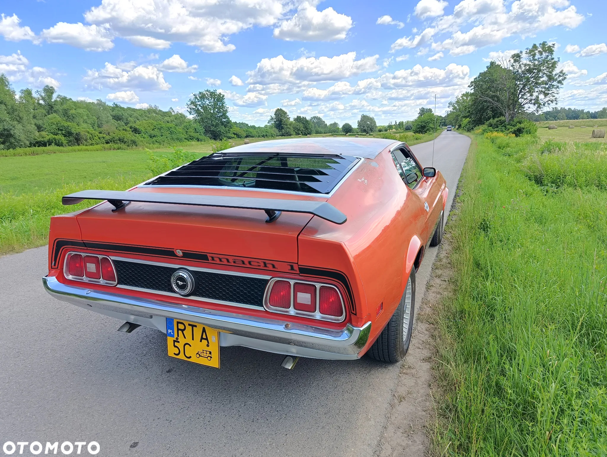 Ford Mustang - 3